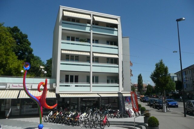 Praxisgebäude, Hauptstrasse 122